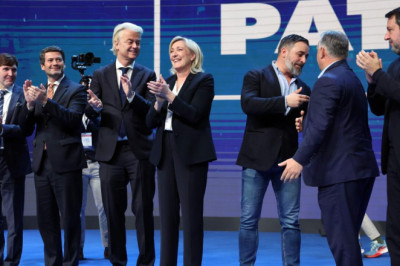 Ameerika taunib Marine Le Peni kõrvaldamist valimisvõitlusest