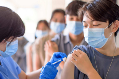 Jaapan väljastas ülemaailmse hoiatuse Covid-vaktsineeritute ülemääraste surmajuhtumite plahvatuse tõttu