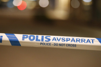 Rootsis vahistati kolm oskustöölist, kes vägistasid ja peksid alla 5-aastast tüdrukut