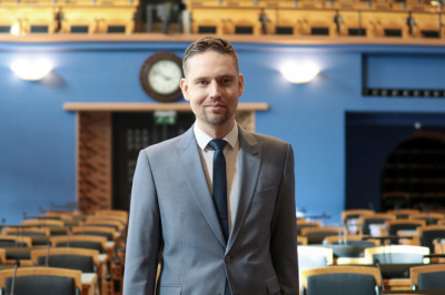 Sotsiaaldemokraadid küsivad Igor Tarolt: kas relvapoliitikat ootab ees põhimõtteline pööre?